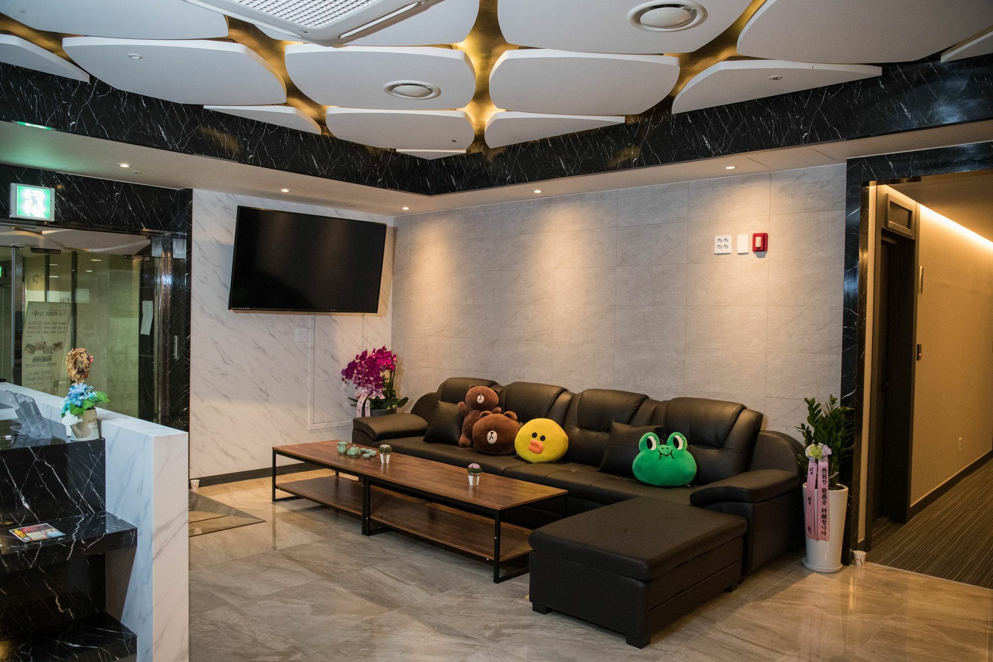 Calistar Hotel Seoul Exterior photo